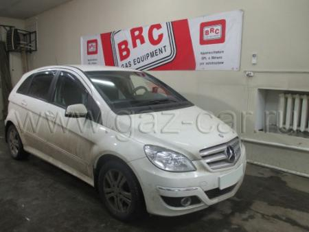 Mercedes-Benz&amp;nbsp;B 200