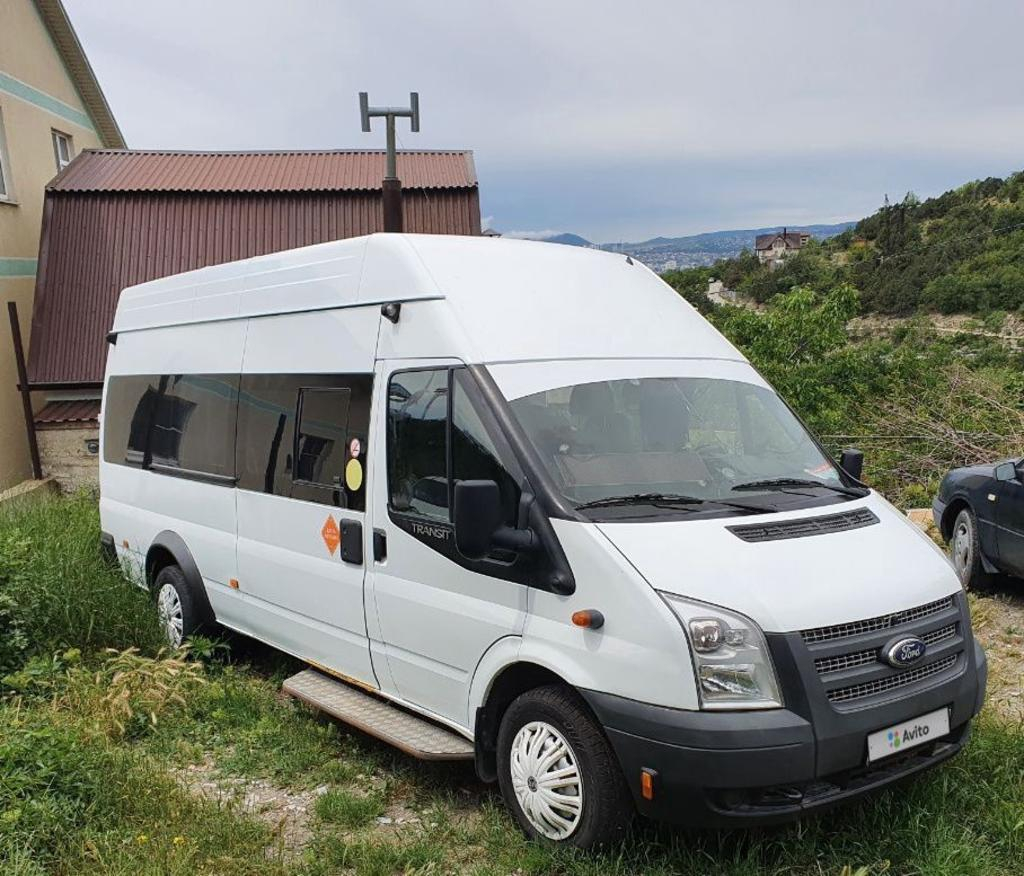 Ford&amp;nbsp;TRANSIT Bus